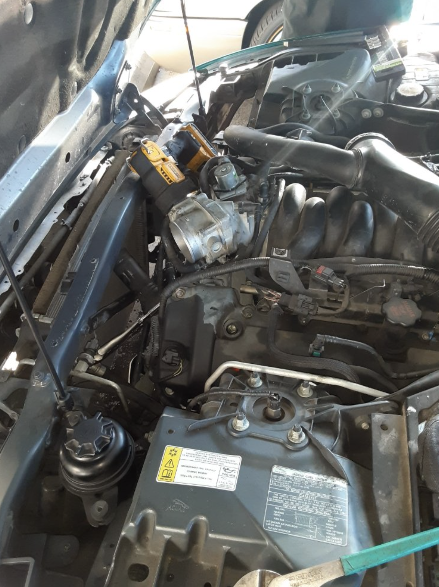 Concord-engine-service image showing onsite engine repair in Concord, CA