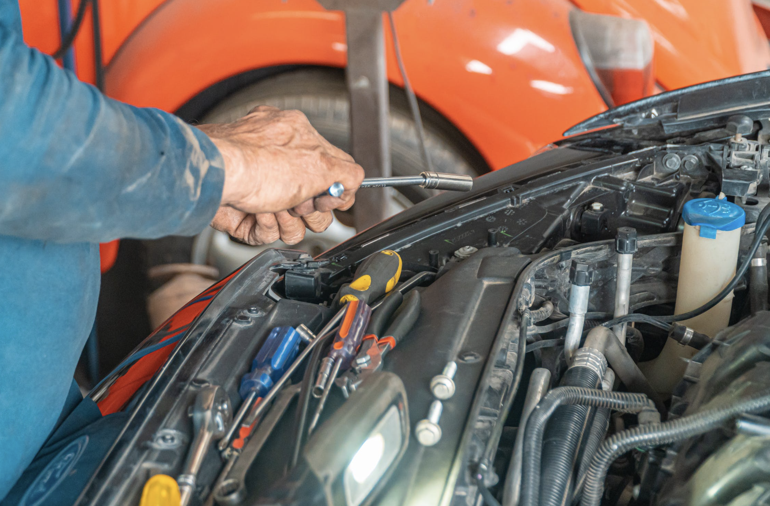car-repair-Concord this image shows mobile mechanic in Concord, CA